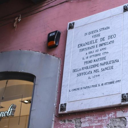 B&B Pisadog Napoli Esterno foto
