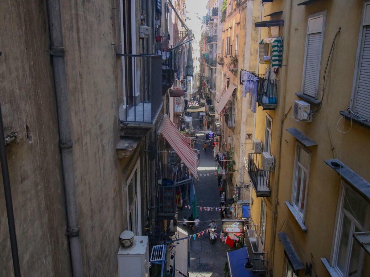 B&B Pisadog Napoli Esterno foto